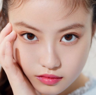 今田美桜 目 カラコン