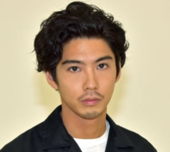 賀来賢人 ガーシー砲 暴露