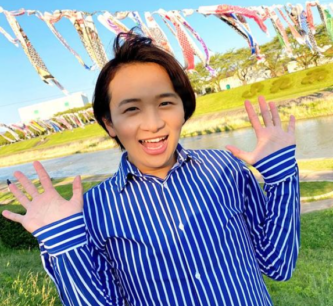 直川貴博 オネエ ジェンダー 服装